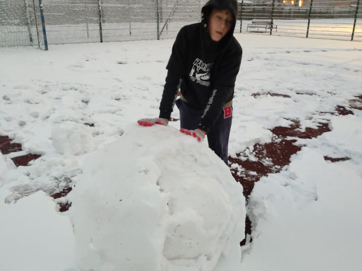 Ulepimy%20dzis%20balwana%20grupy%20wychowawcze%20sossw%20grodkow%202025%20(7)